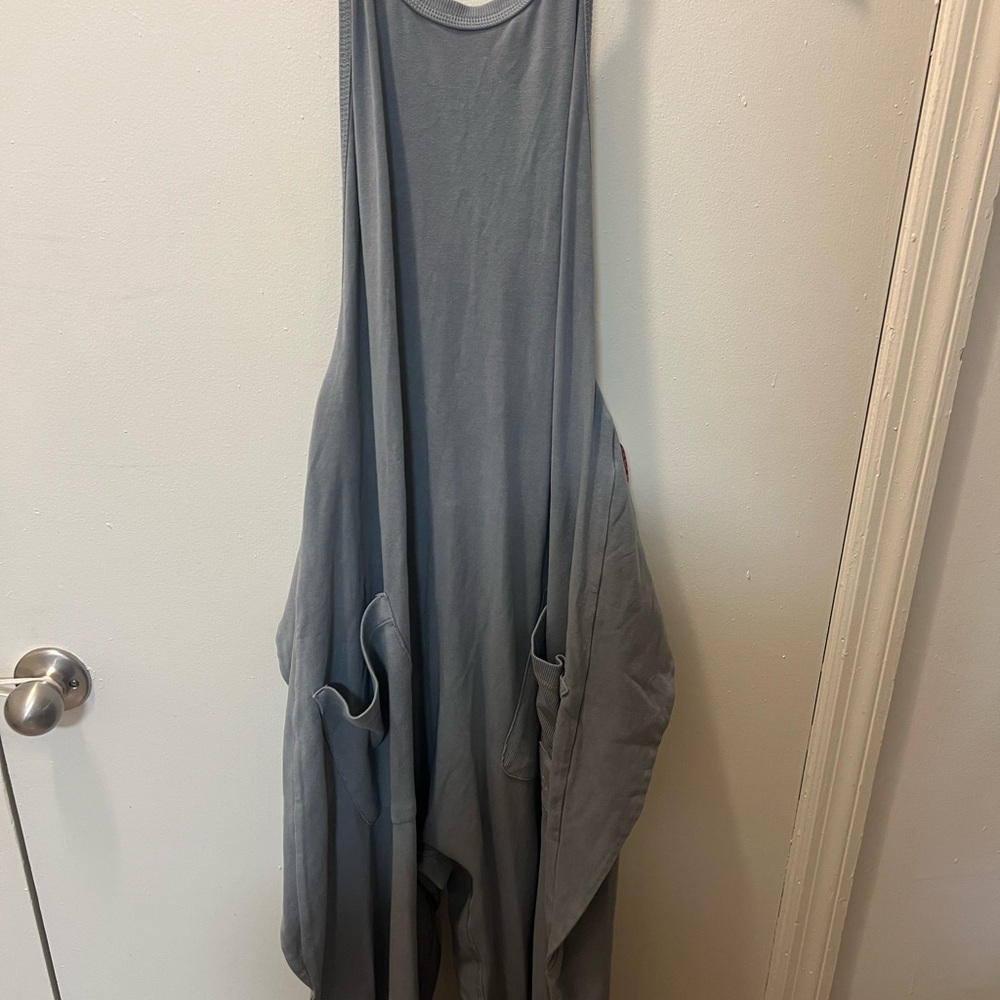 Gray Sleeveless Jumpsuit